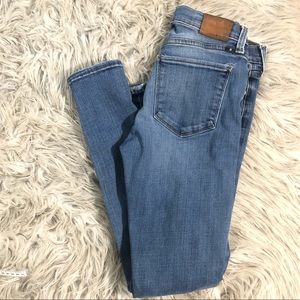 Lucky brand women’s jeans Brooke skinny